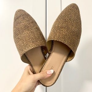 Animal Print Flat